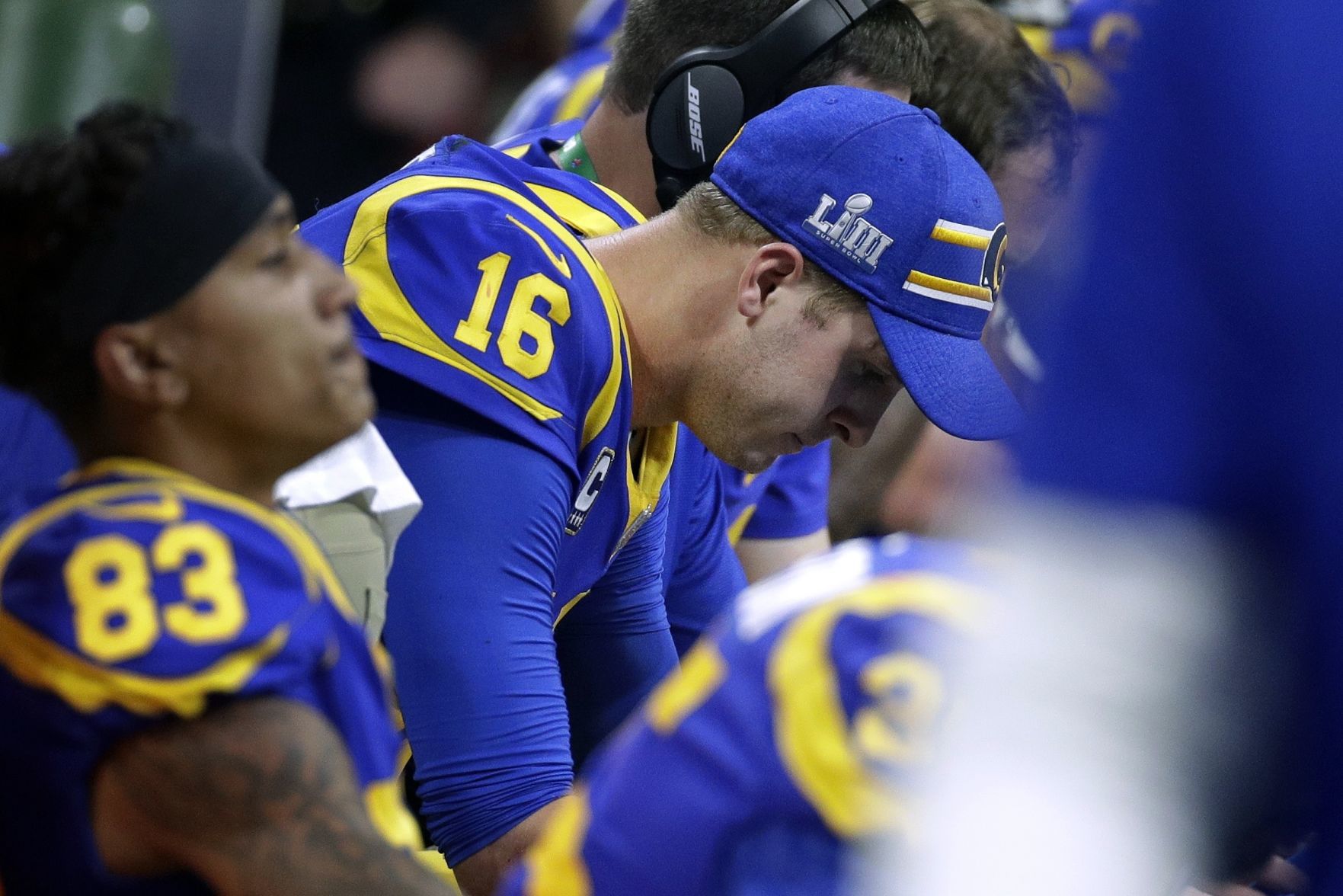 Patriots Rams Super Bowl Football